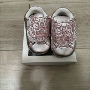 Brand new! Baby KENZO shoes size US 2.5